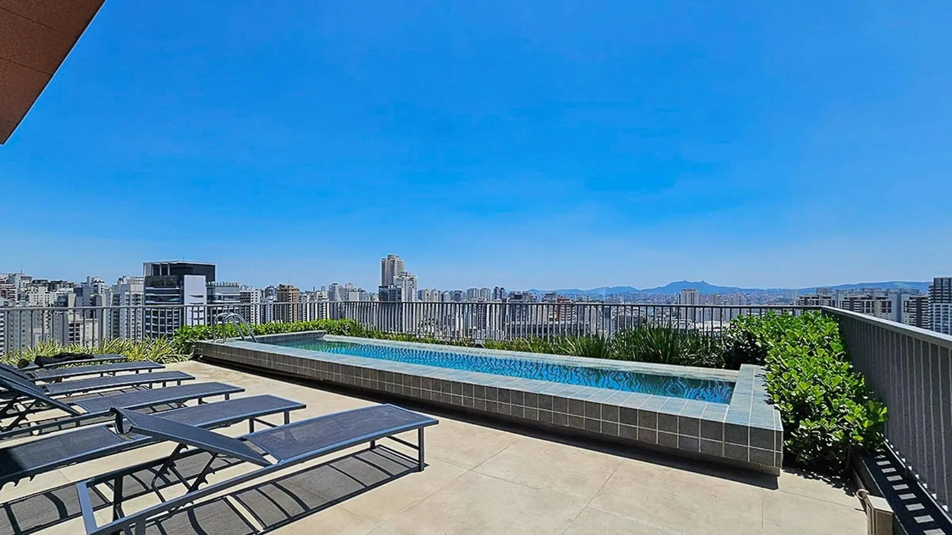 Studios Novissimos Com Piscina No Rooftop E Vista Para O Allianz Parque Sao Paulo 0*,  Brazil