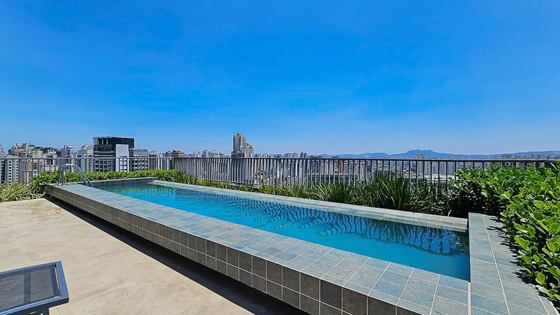 Studios Novissimos Com Piscina No Rooftop E Vista Para O Allianz Parque Sao Paulo Holiday home